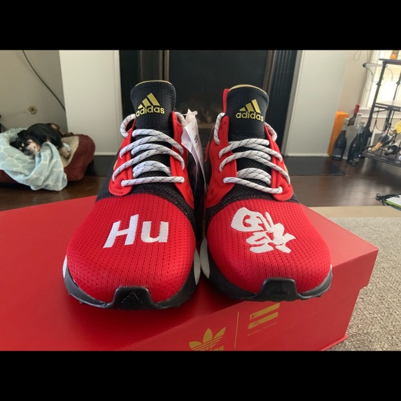adidas x pharrell williams solar hu glide cny